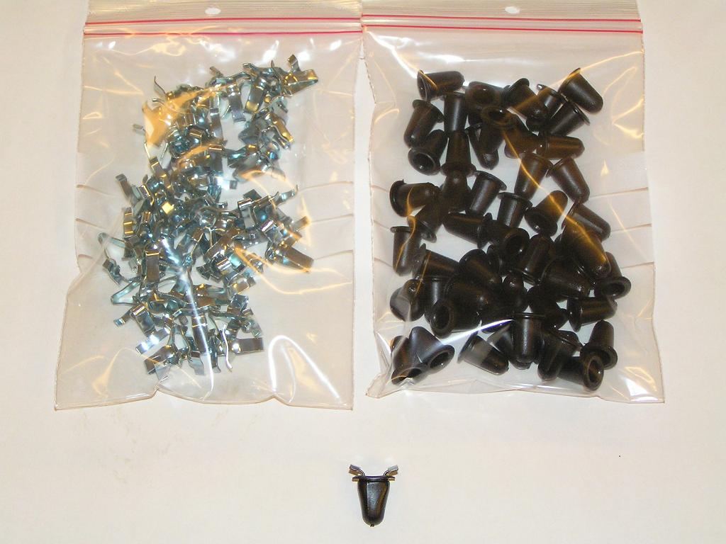 Saab GT/Sport/Monte side trim clips