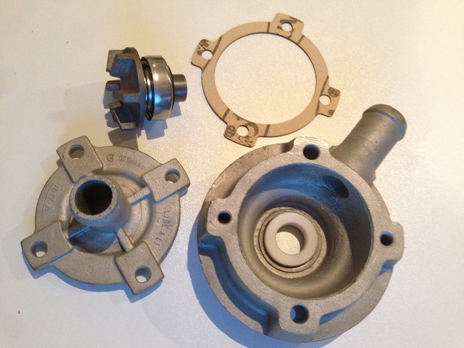 Renoverad vattenpump kortnos Saab 1956-1964