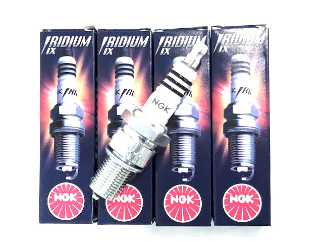 NGK  BR9EIX Irridium tändstift till Saab V4