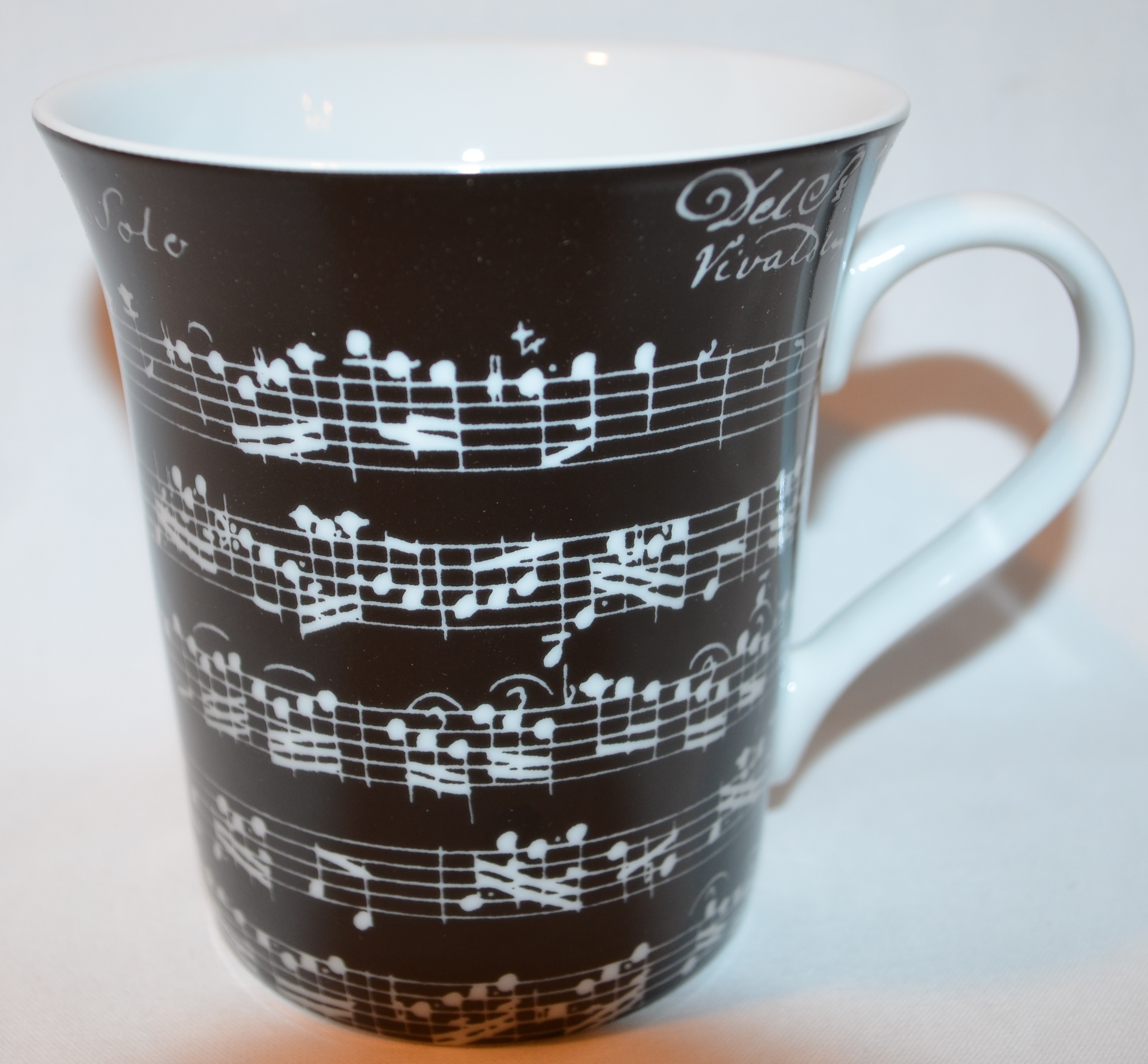 Mugg Svart Vivaldi