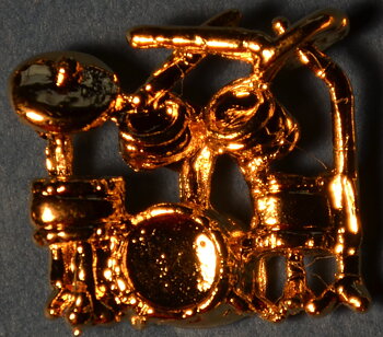 Pin Trumset Guld