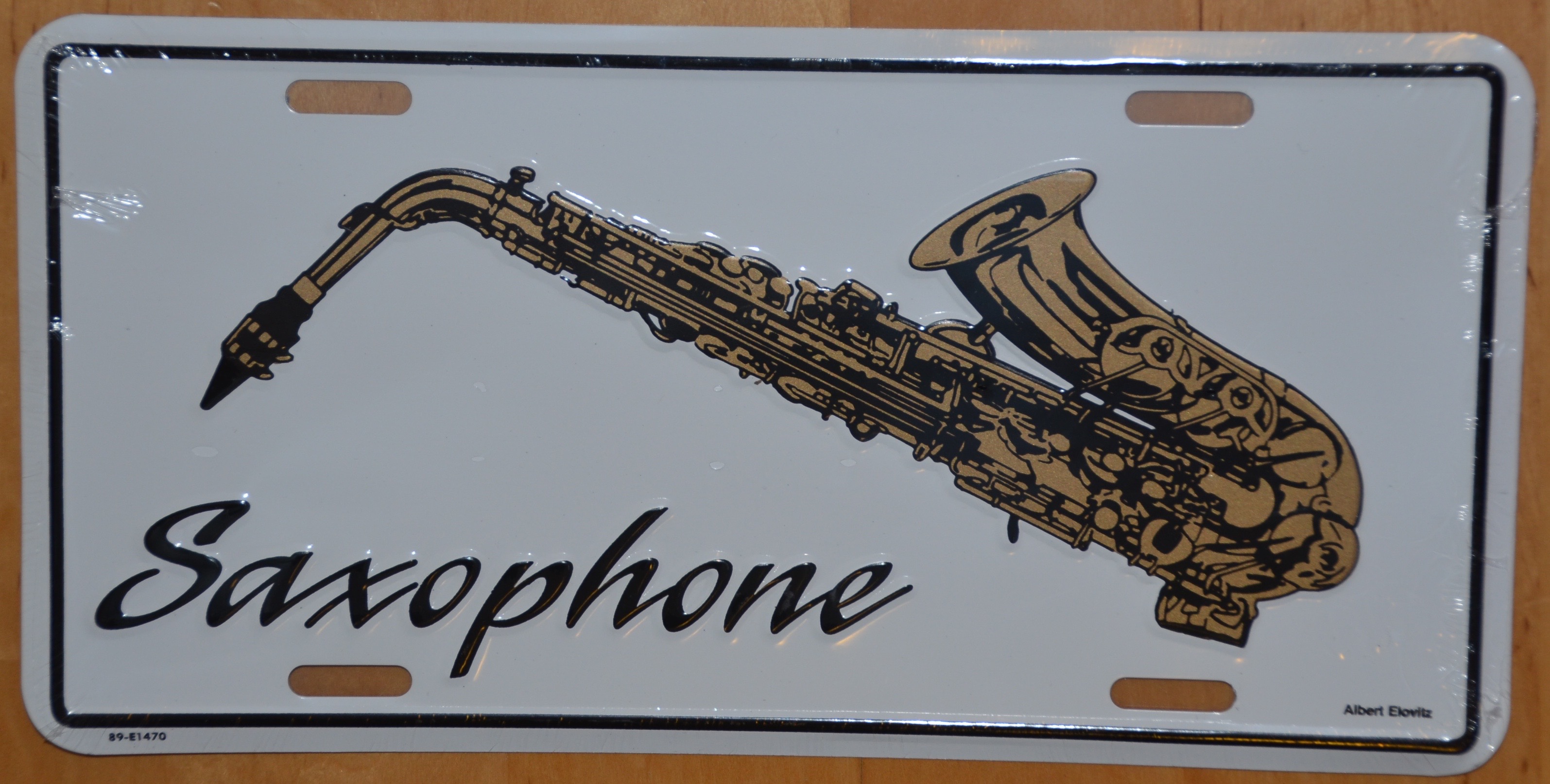 Skylt Saxofon