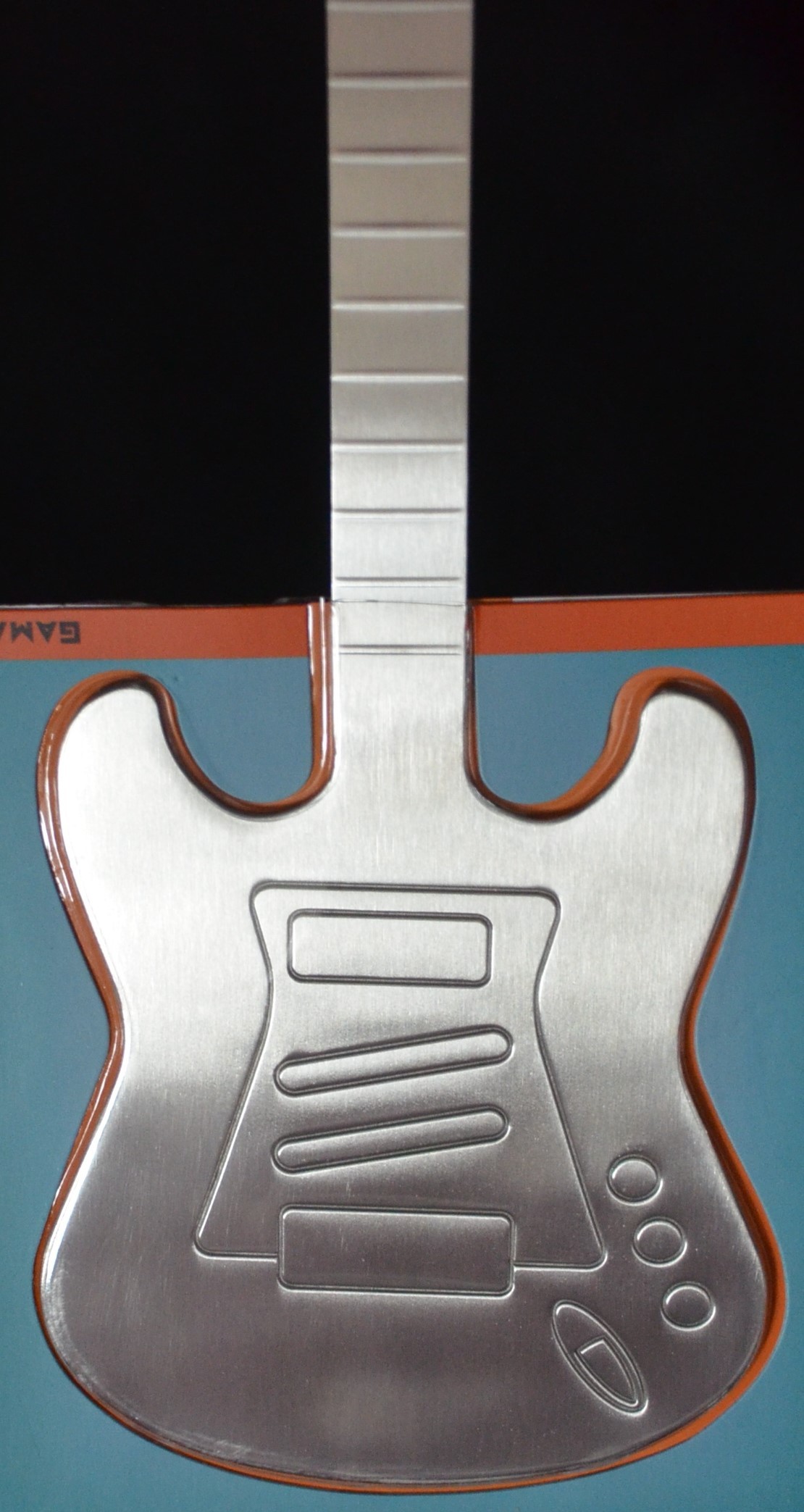 Grillspade Gitarr - 2