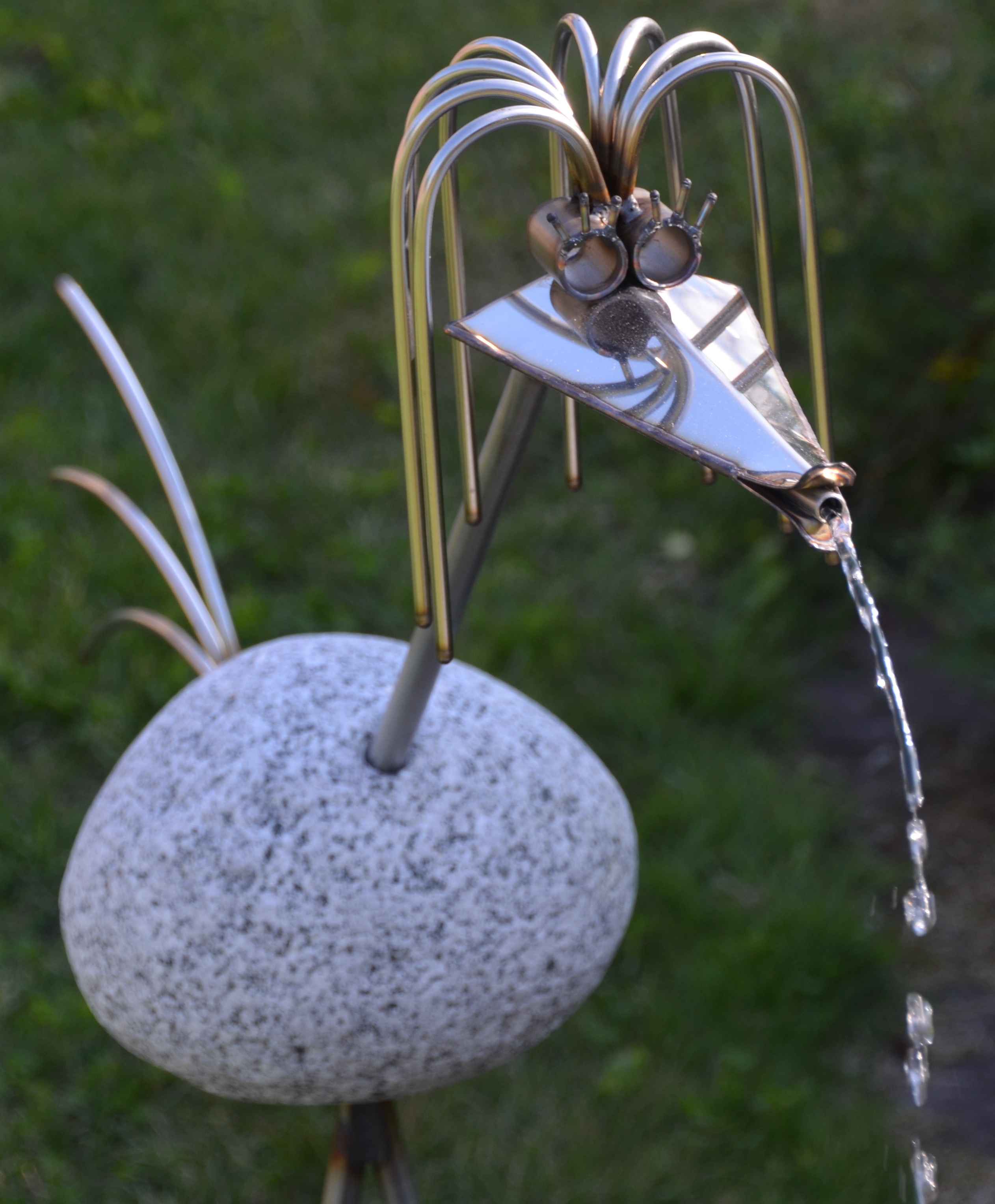 Stenfågel Med Vattenpump XXL