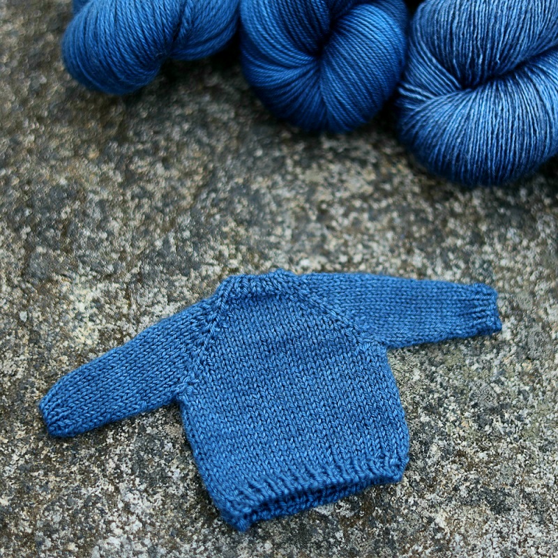 Emelilyknits Dreamy Silk 100g Bråddjupet - 2