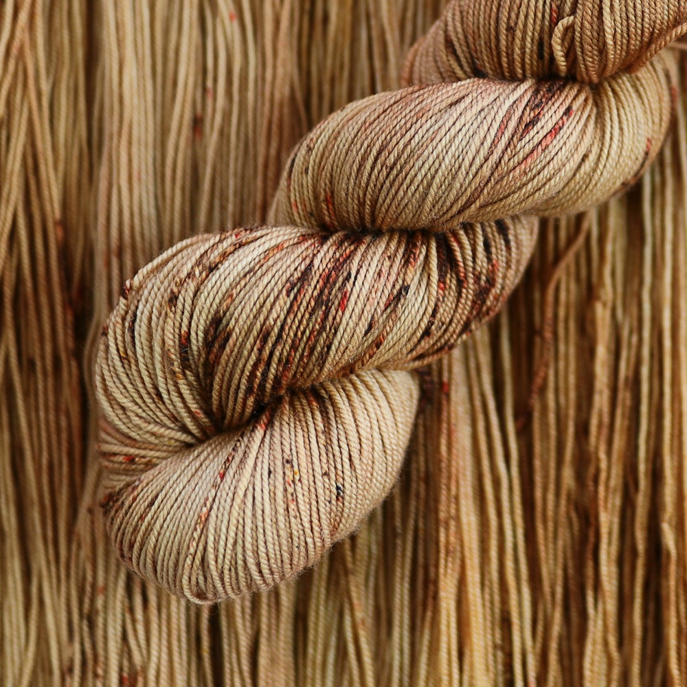 Emelilyknits Sport 100g Rotvältan