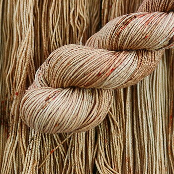Emelilyknits handfärgat Sockgarn 50g Rotvältan
