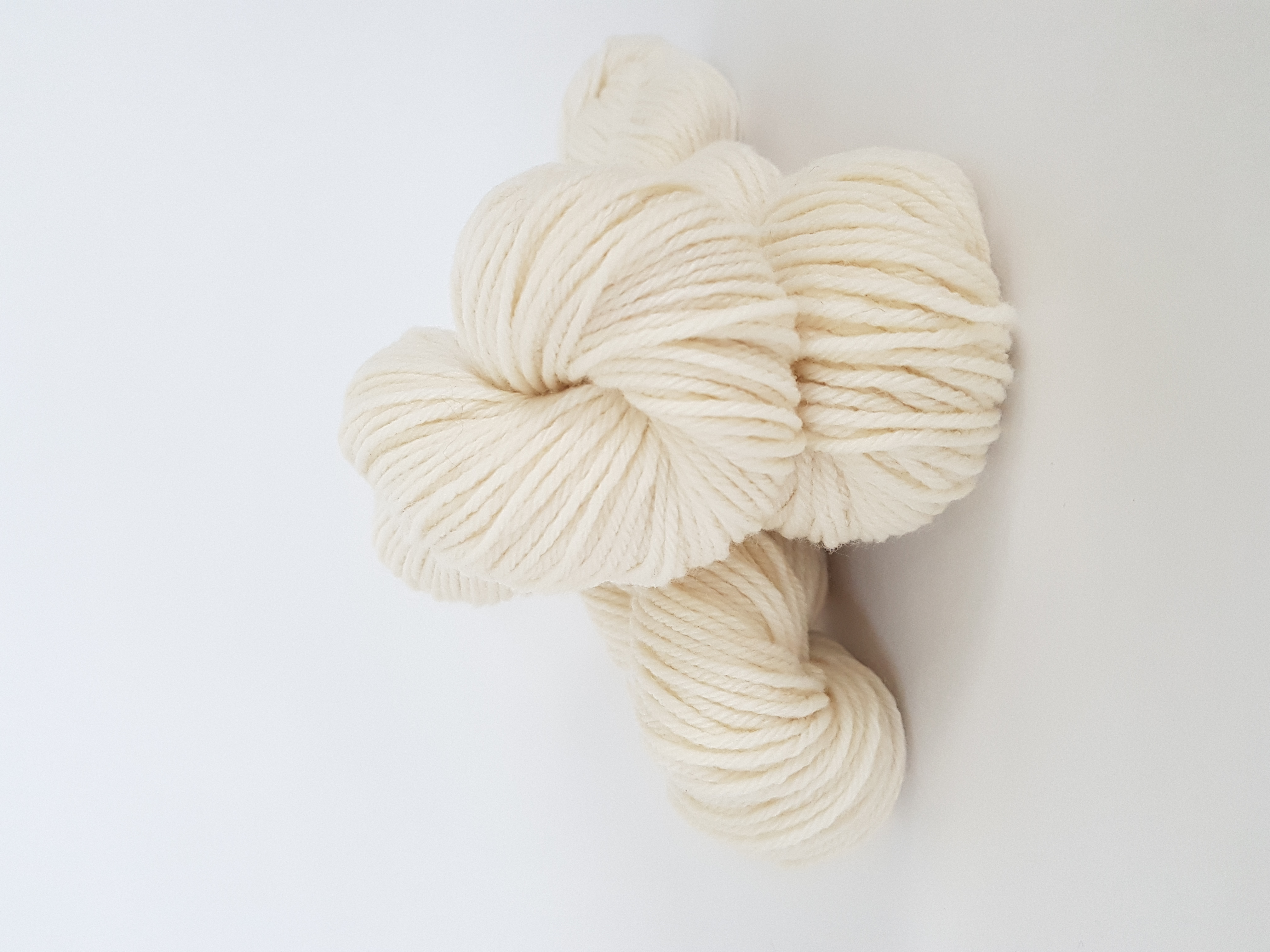 Highland 50g Plain White 
