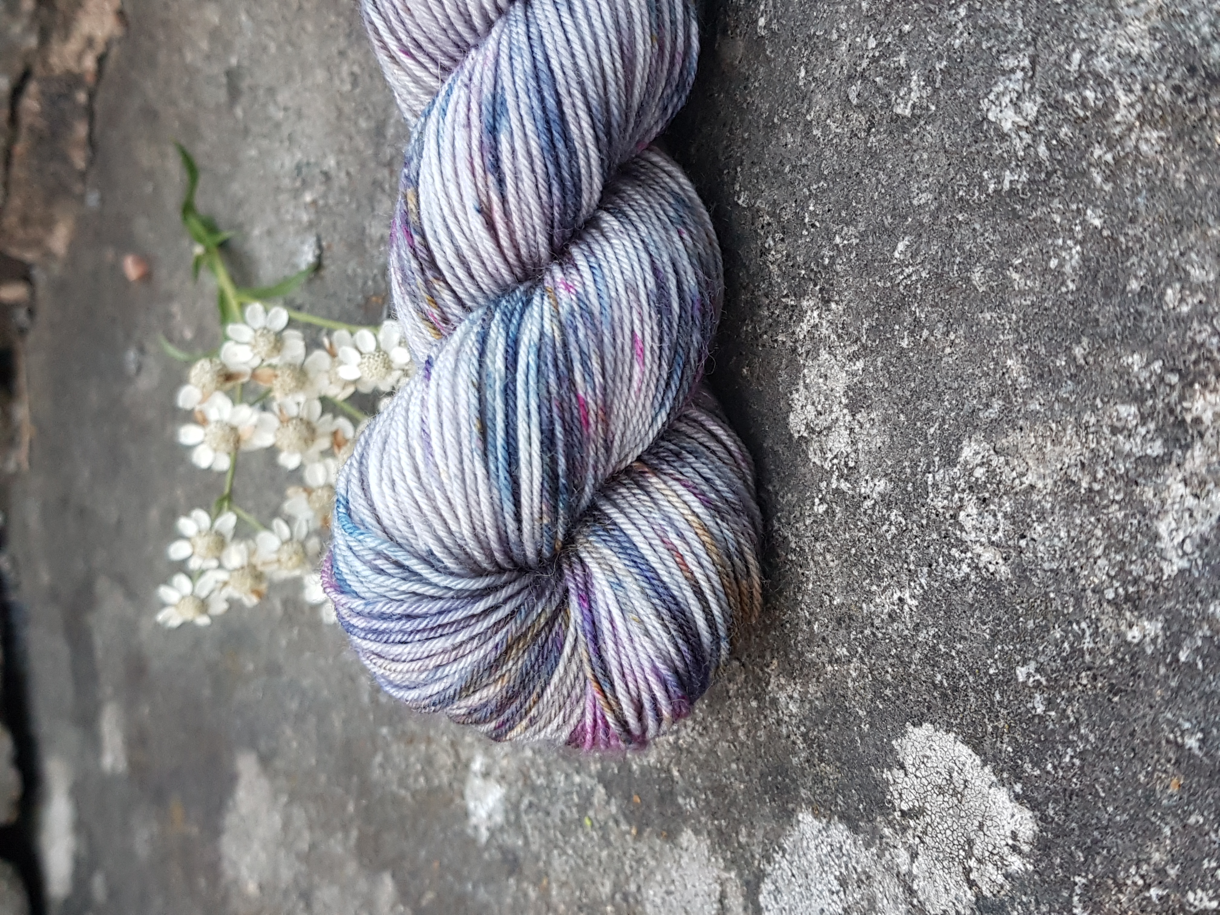 Handfärgat Sockgarn 50g  Crazy Shark