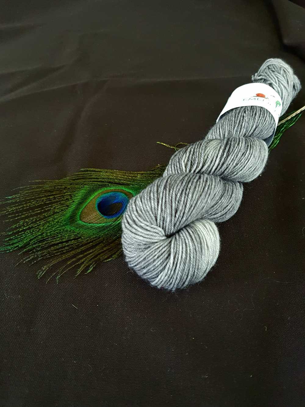 Handfärgat Sockgarn 50g Shark 