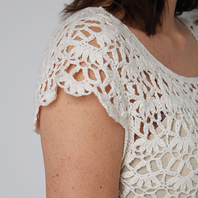 Spetsklänningen "Lacey Lucy Dress" i vitt - 3