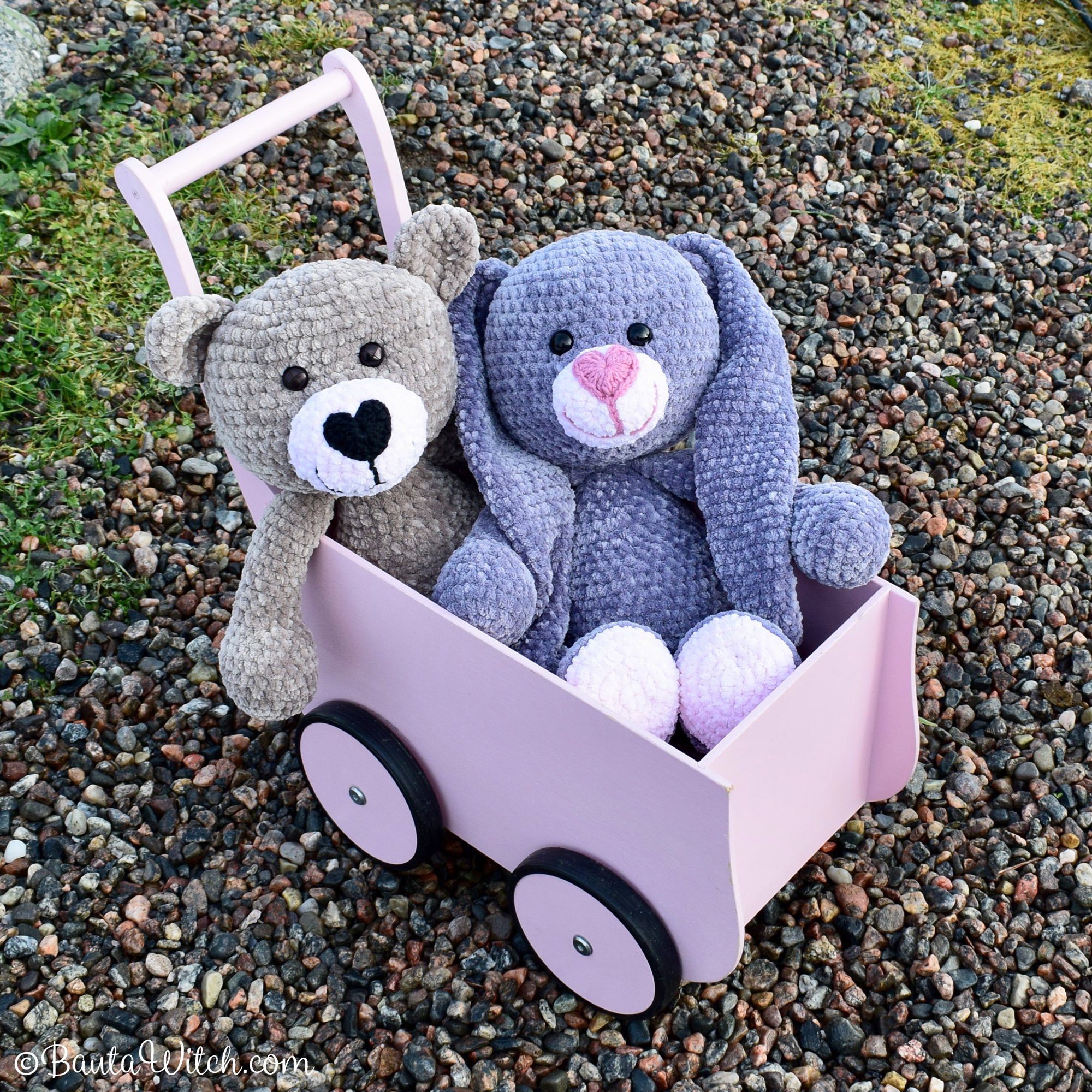 Båda vännerna Nallen Love & Kaninen Lovenina  - 4