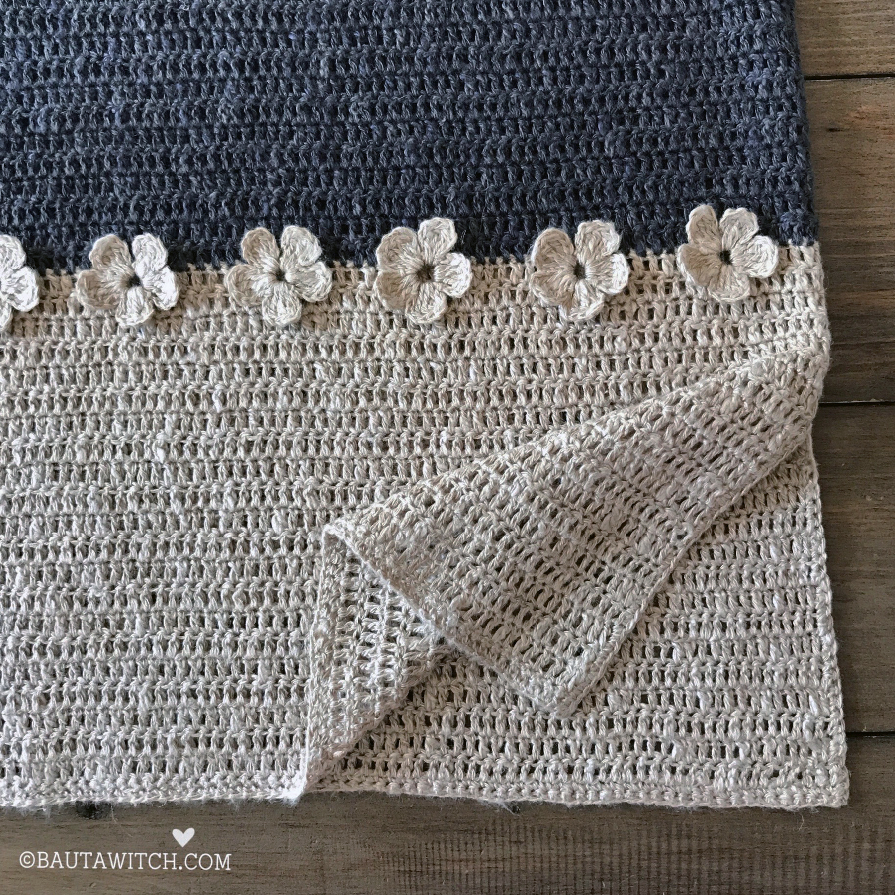 "Linne-a", oversized topp med blommor i linnegarn - 5