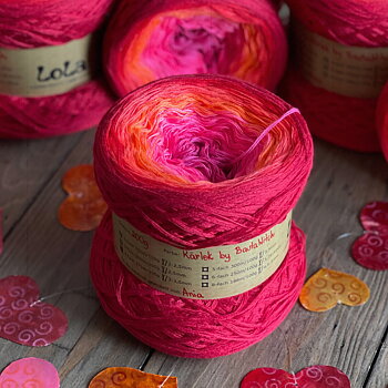 LoLa YarnCake BautaWitch Special, Kärlek (750 m)