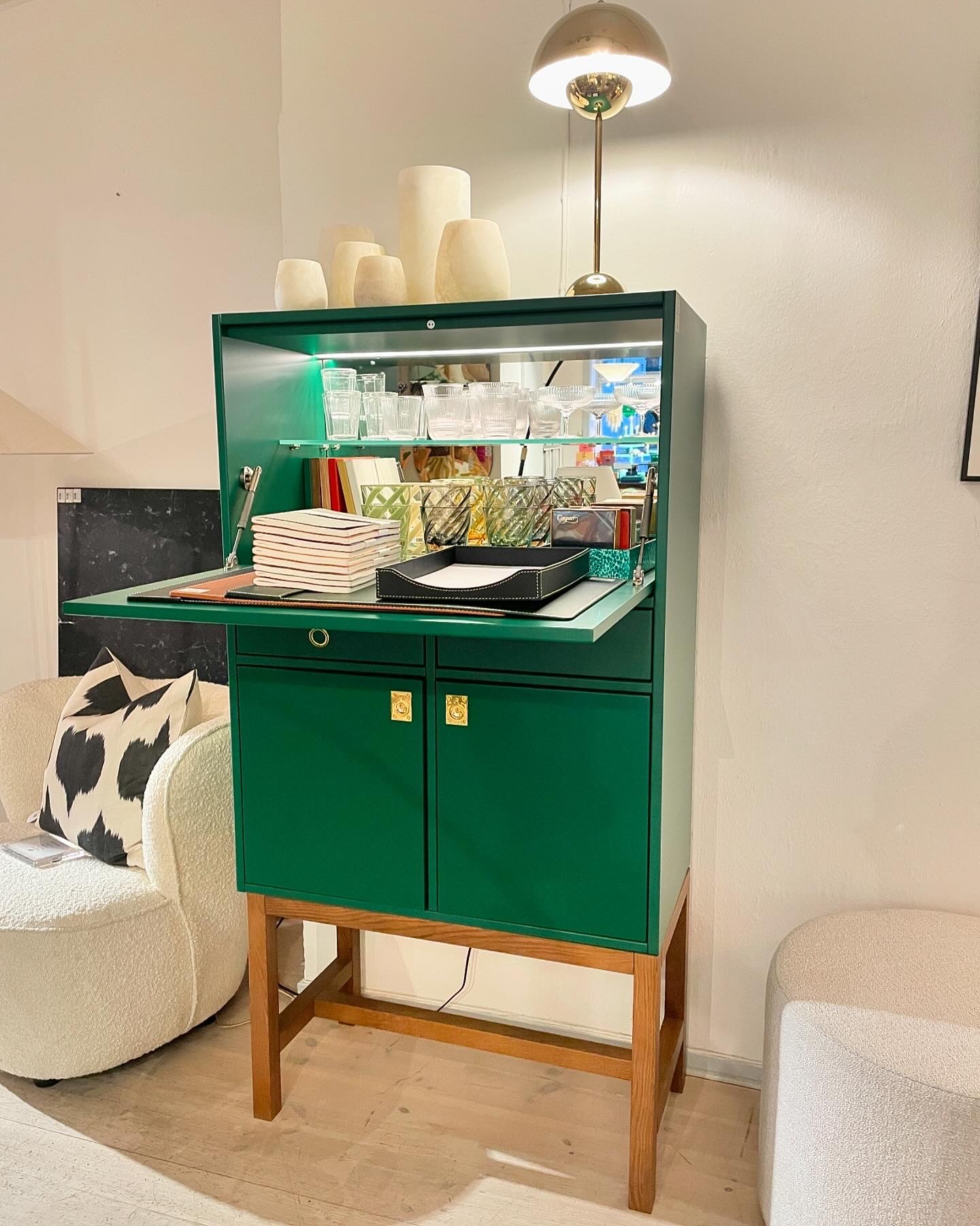  The Drinks Cabinet Forest Green, with handles - 5
