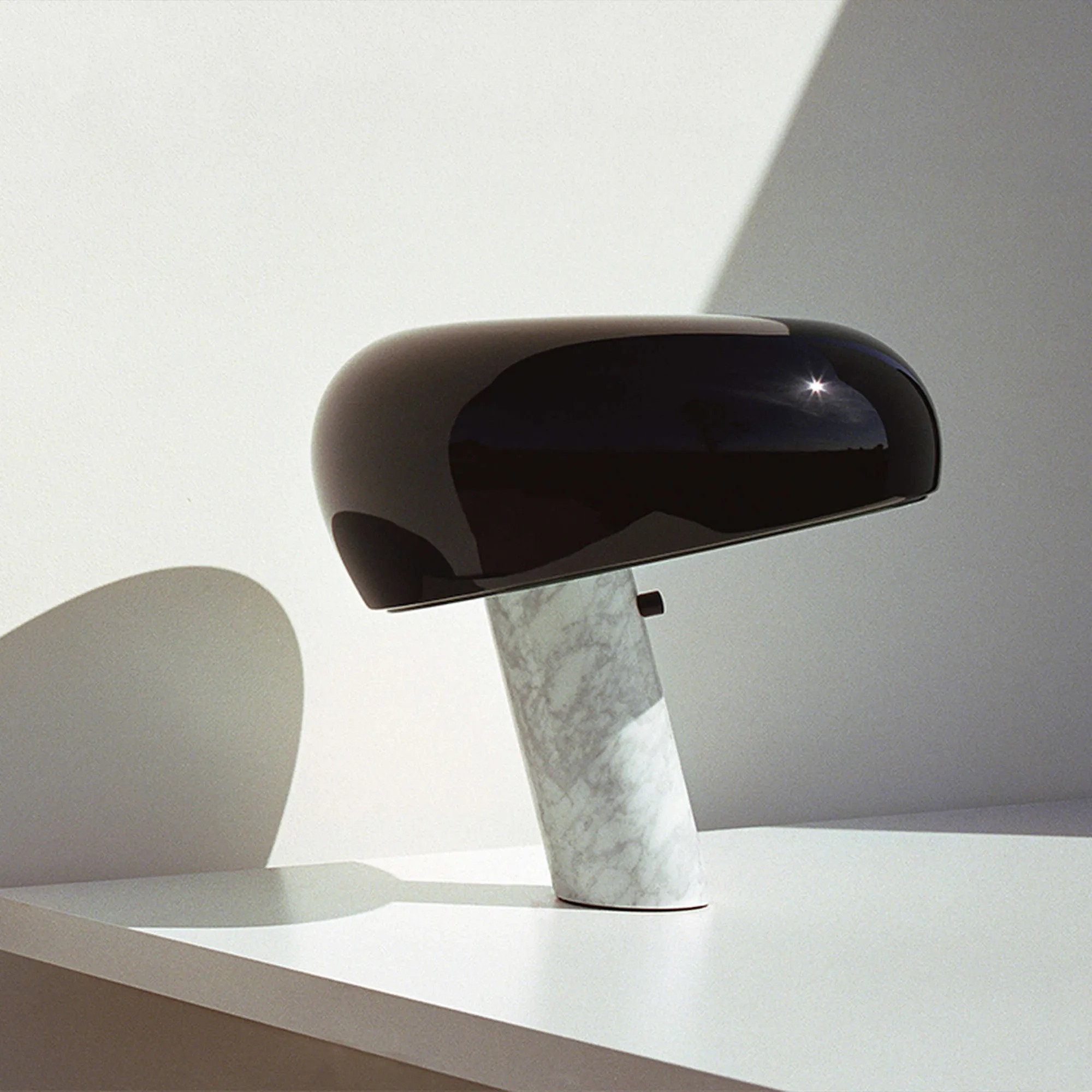  Snoopy Bordslampa - Svart - 2