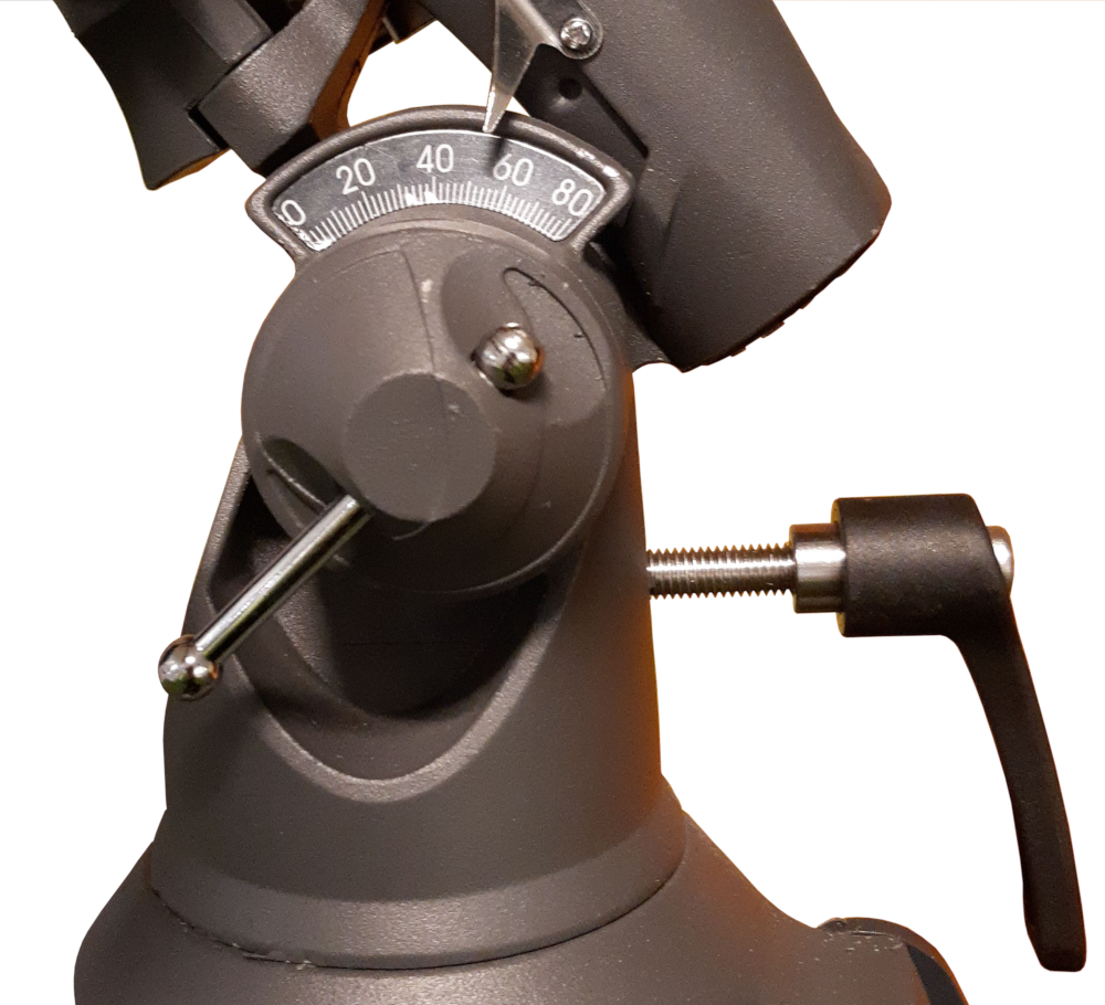 Nienna Polhöhenschraube an einer Celestron Astromaster EQ Montierung