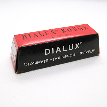 Dialux polerpasta röd.