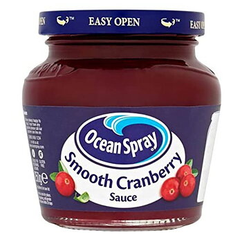 Ocean Spray Smooth Jellied Cranberry Sauce 250 g - amerikkalainen kiitospäivän klassikko.