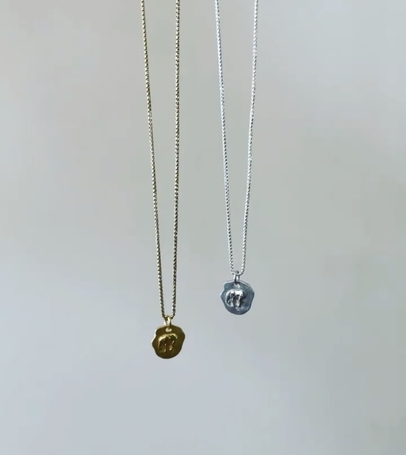 Letters elephant pendant gold - 3