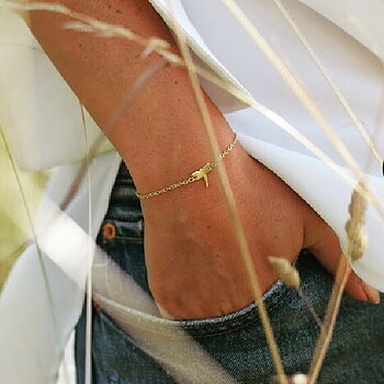 Dragonfly brace gold