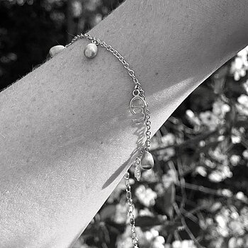 Drop charm brace silver