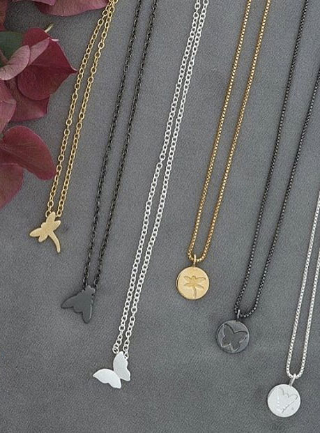 Butterfly coin neck 42-47 black - 2