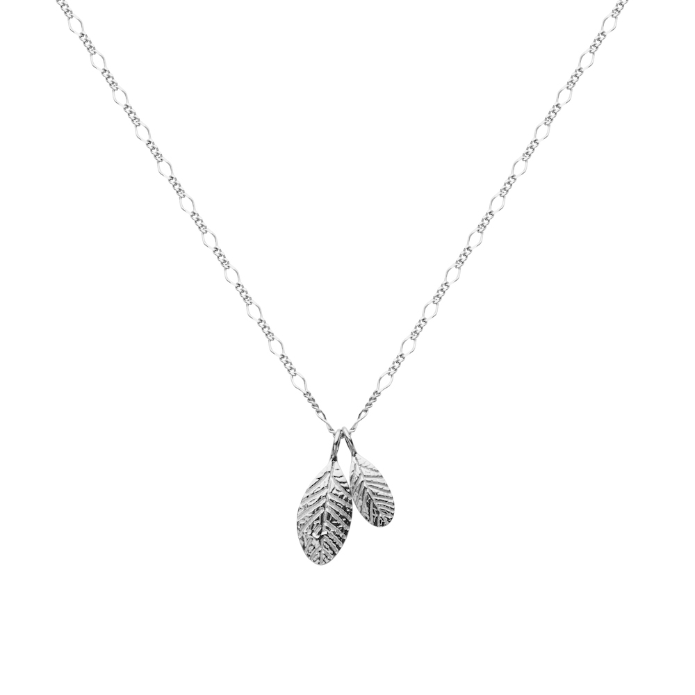 Letters/lingonberry small pendant silver - 2