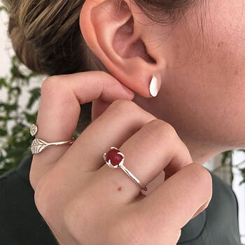 Letters Lingonberry ear silver