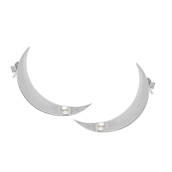One moon ear silver pair