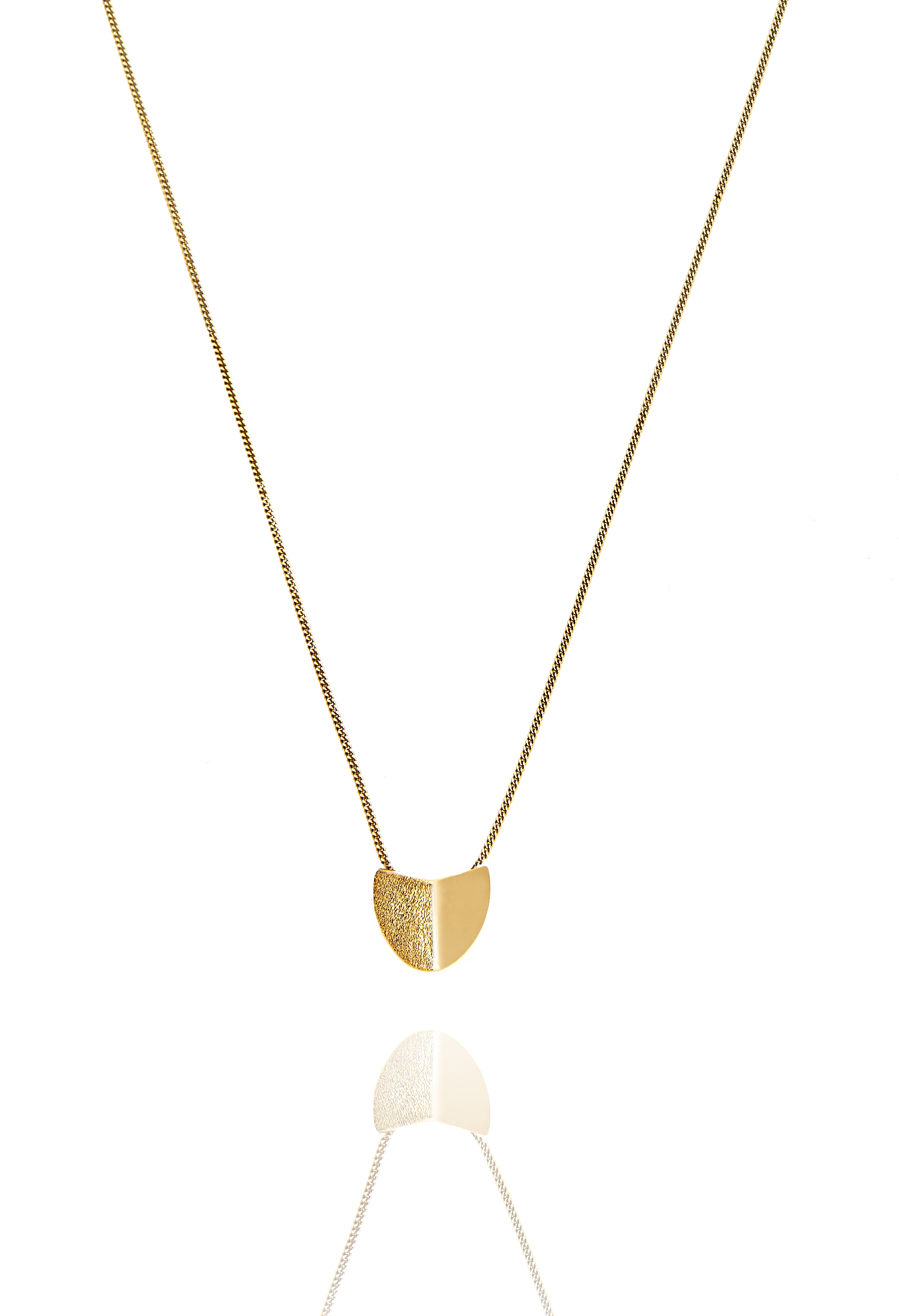 Roof big pendant neck 45-50 Gold