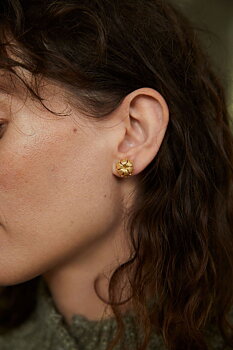 Gatsby small ear gold