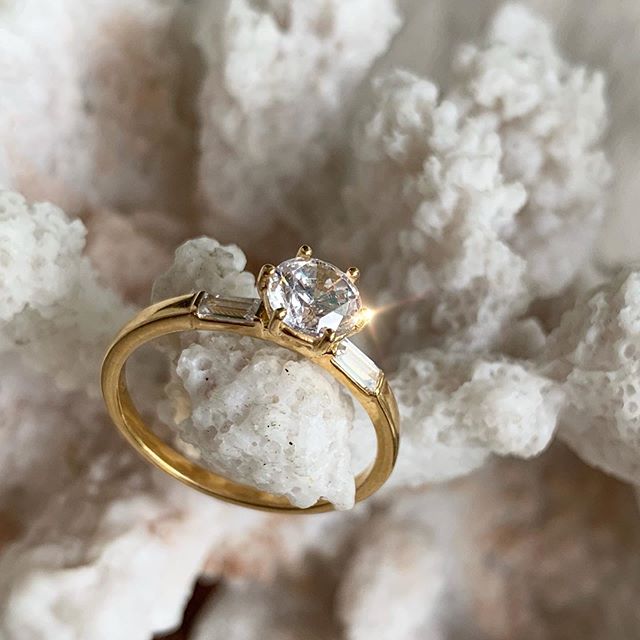 Two tripple stone ring gold - 3