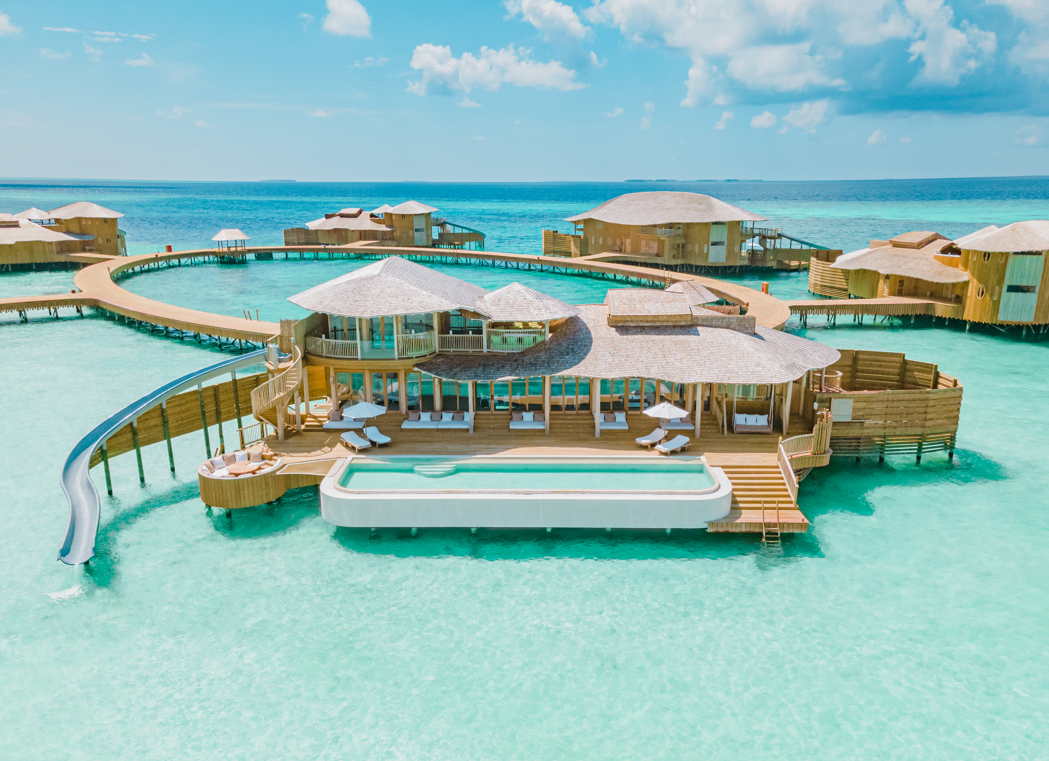 Maldives 
