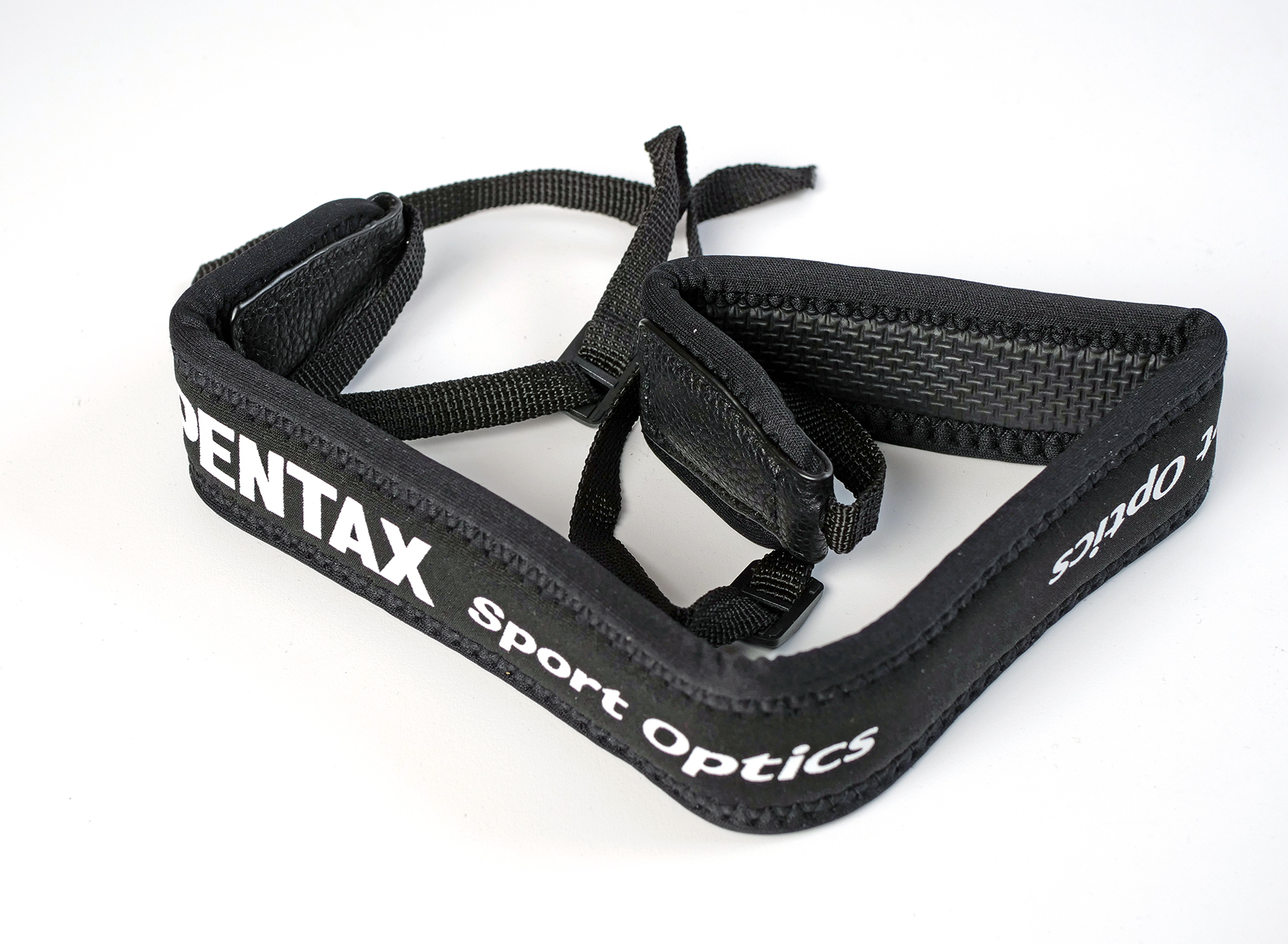 Pentax Slim strap for binoculars