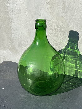 VINTAGE GLASFLASKA / DAMEJEANNE