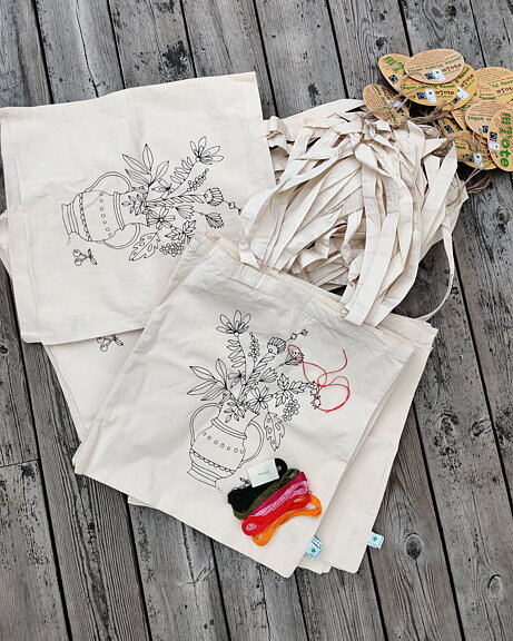 Mon & Amie broderi-kit