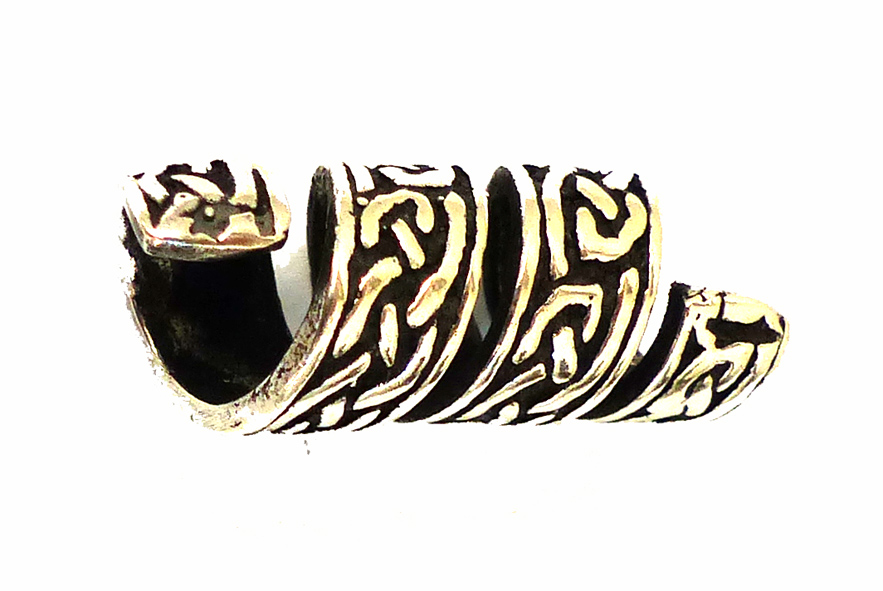 Skäggpärla i Silver med Keltisk swirl