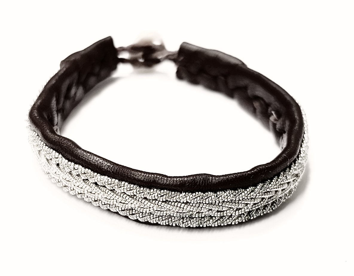 Tennarmband /Sami Armband  - 18 - Brun