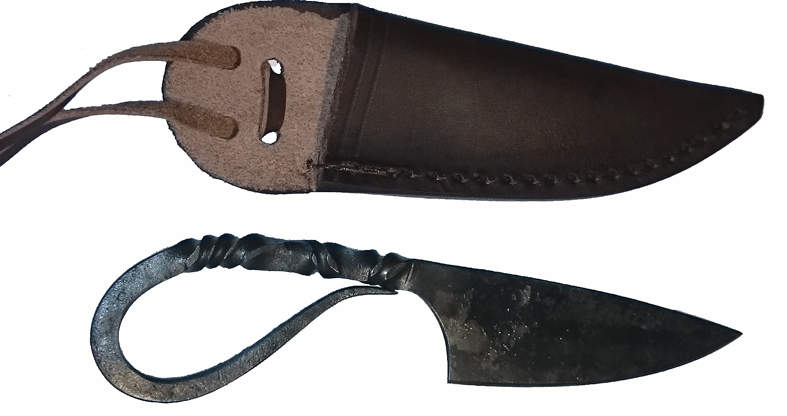 Kvinnokniv av handsmidd järn -11cm
