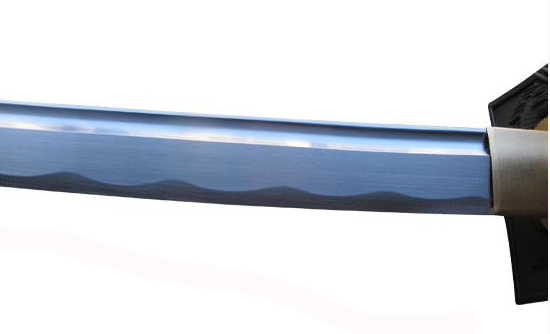 Shinobi kolstål Katana  med  4kantig Tsuba. - 4