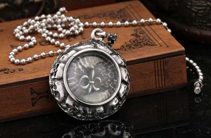Fleur De Lis Kors Halsband - 2