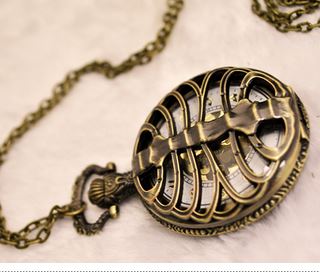 Vintage Steampunk Klocka - Revben - 2