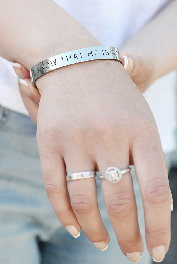 STÅLARMBAND: BE STILL & KNOW THAT HE IS GOD