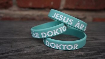 Silikonarmband - Jesus är Doktor