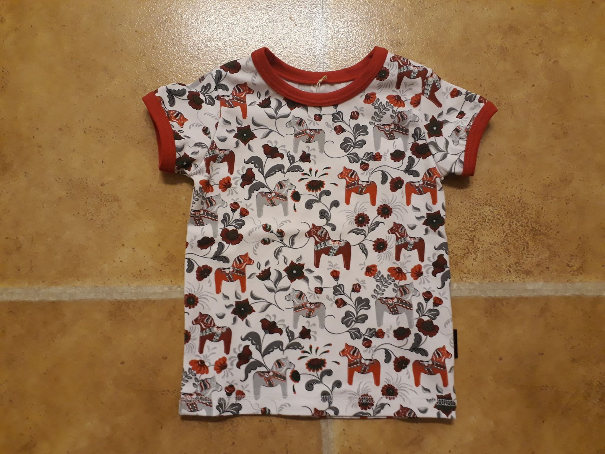 T-shirt - 5