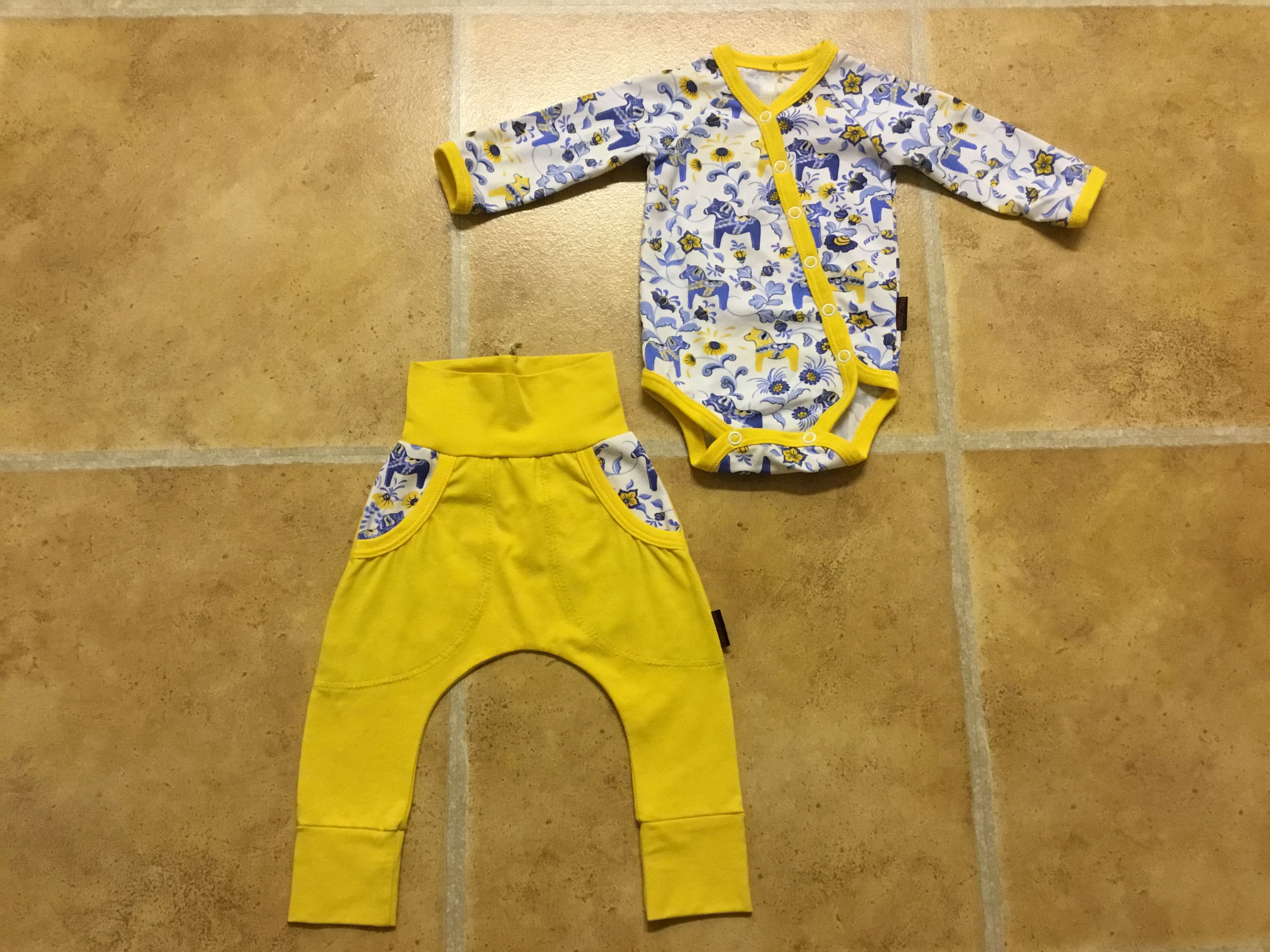Set:Body + byxa