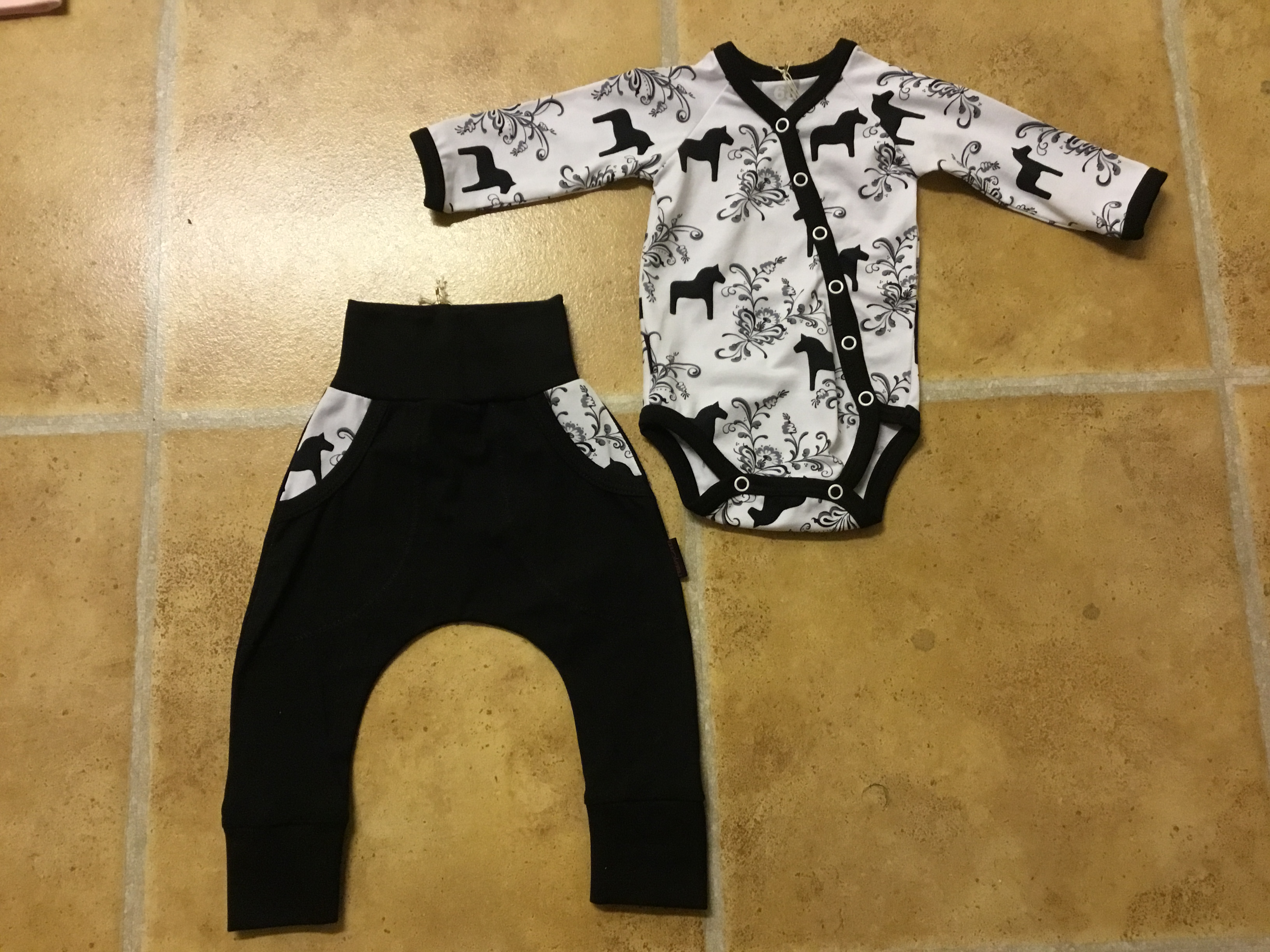 Set:Body + byxa - 3