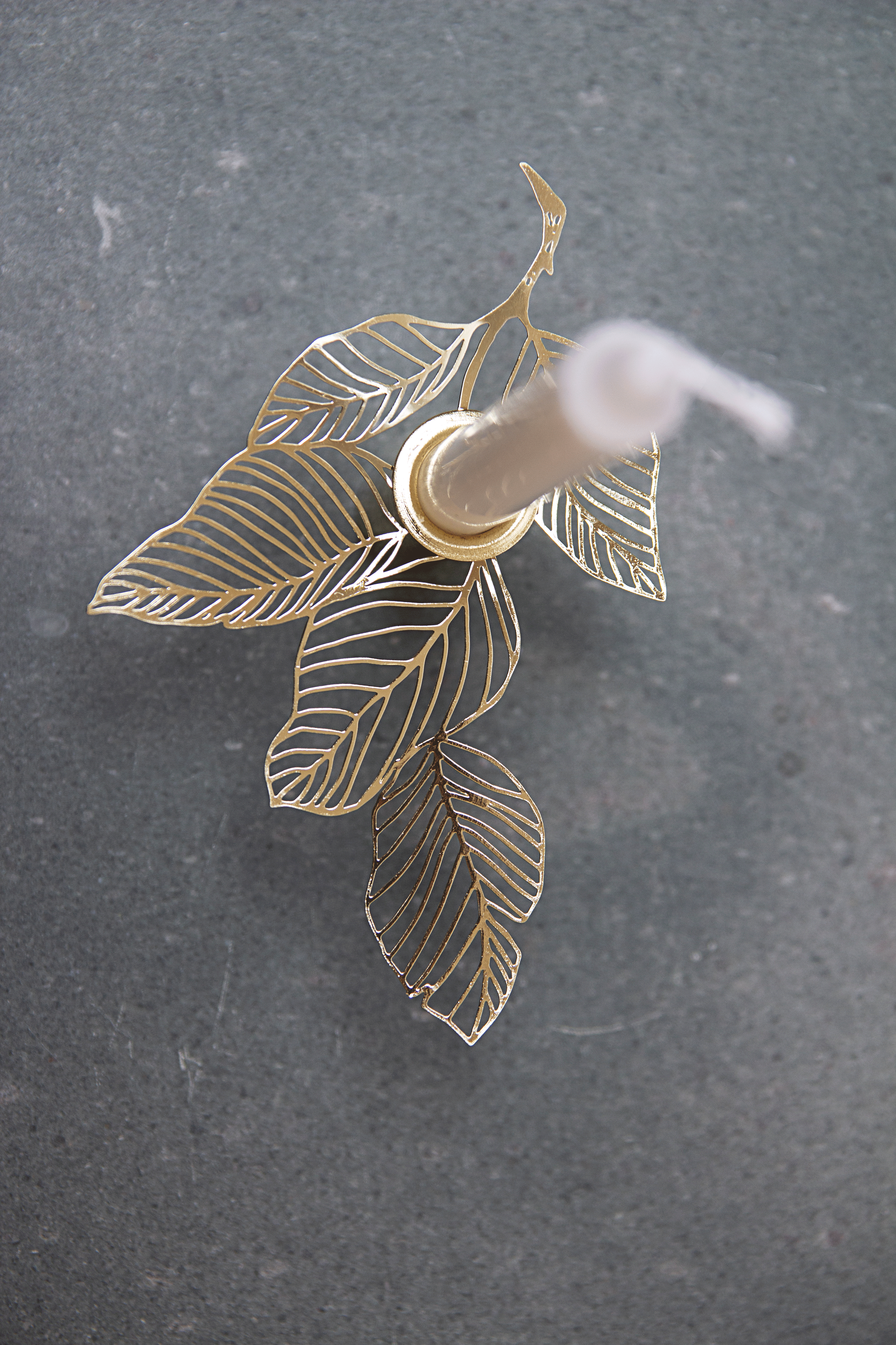 LITEN LJUSSTAKE HAZEL