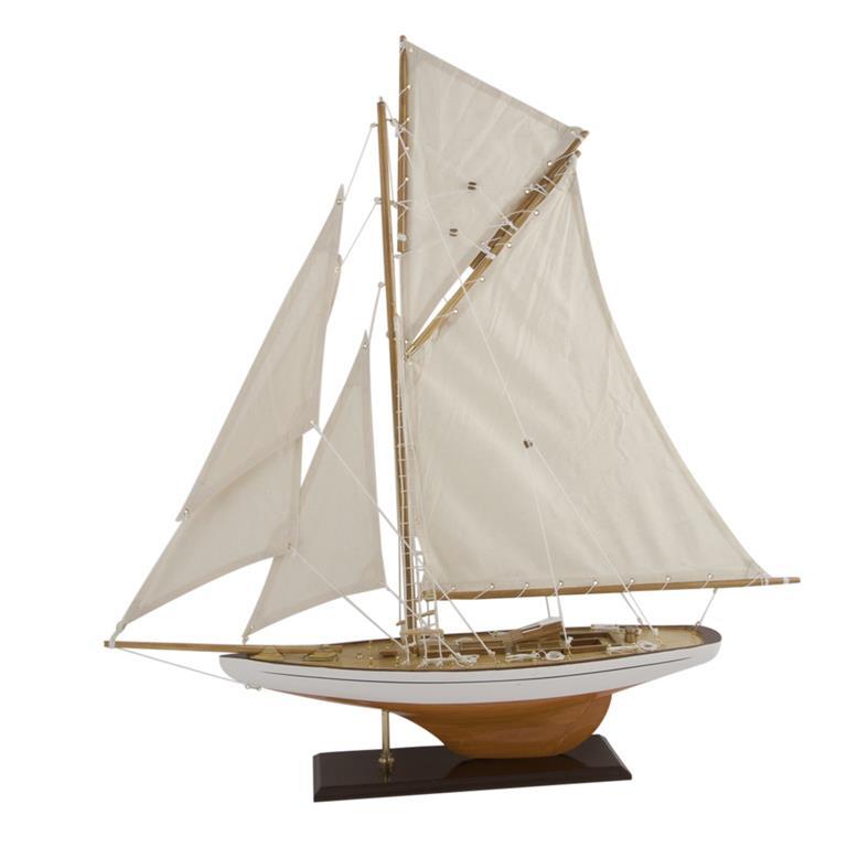 Modell av seilskip, Hvit, (79x73x12)